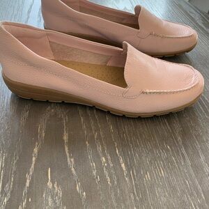 Easy Spirit Abide Loafers size 7.5 medium fits true to size 28$